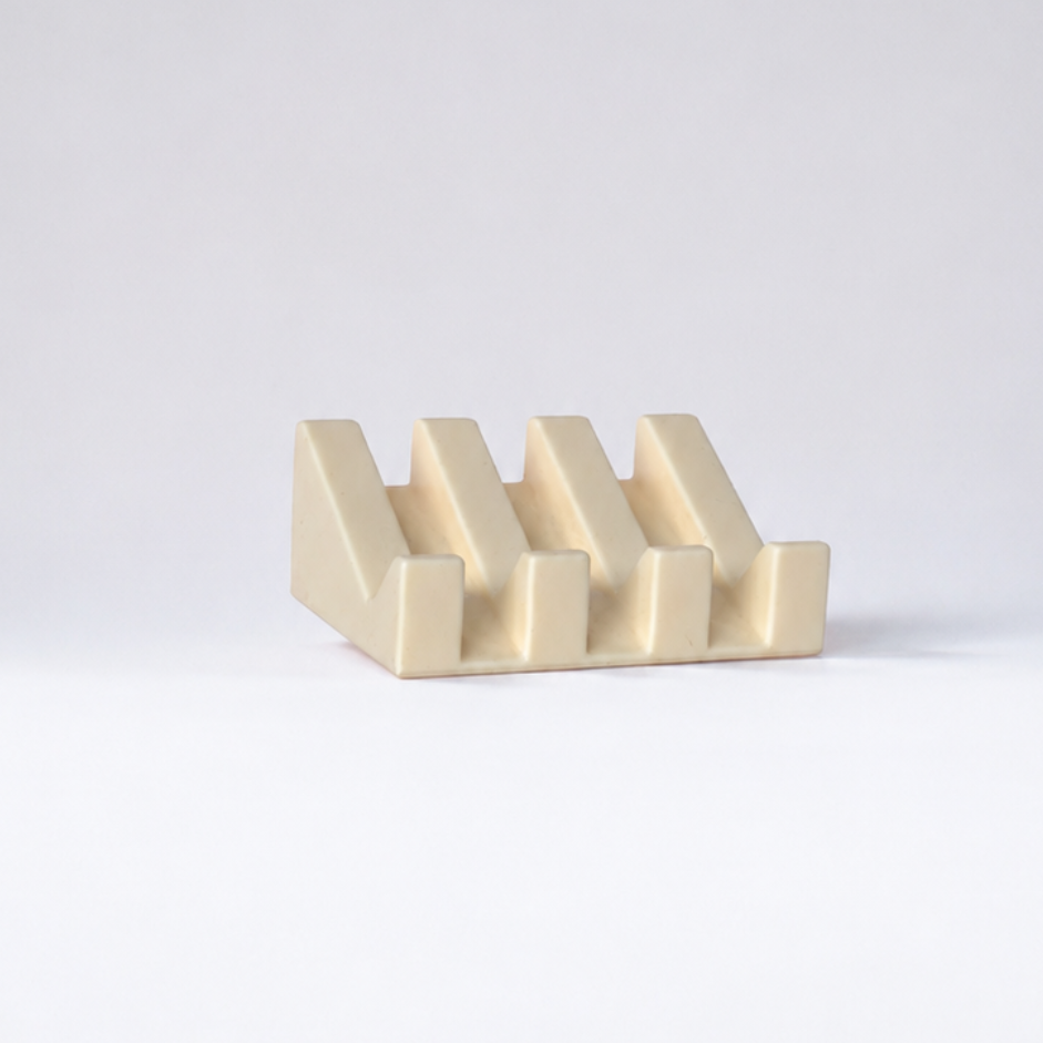 Avant Garde Soap Dish_Oat